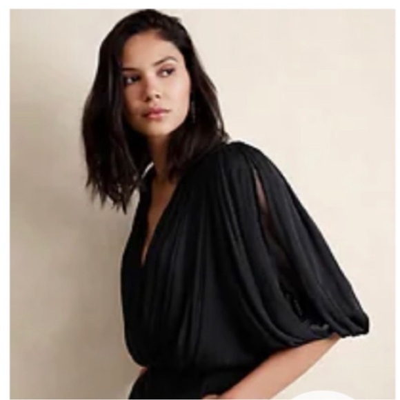 Banana Republic Tops - Banana Republic Cropped Wrap Pleated Blouse BNWT